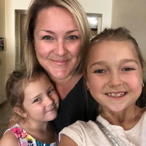 Meet your Posher, Karry